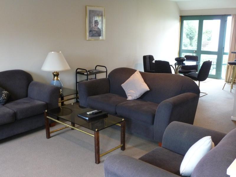 Les Troupes Apartments Акароа Екстериор снимка